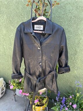 Lobi Lobi Black Leather Belted Jacket for Women